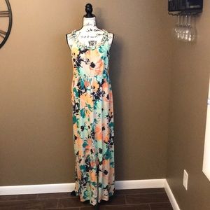 Long Floral Maxi Sun Dress Medium